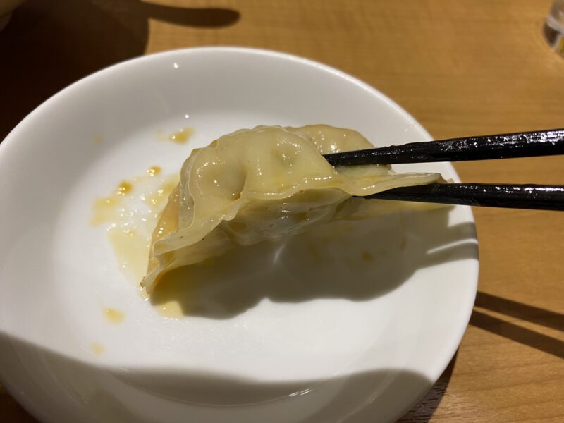 味仙 餃子